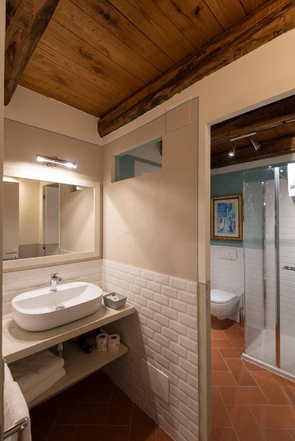 Il Palazzo - Agriturismo, Winery Farm stay *