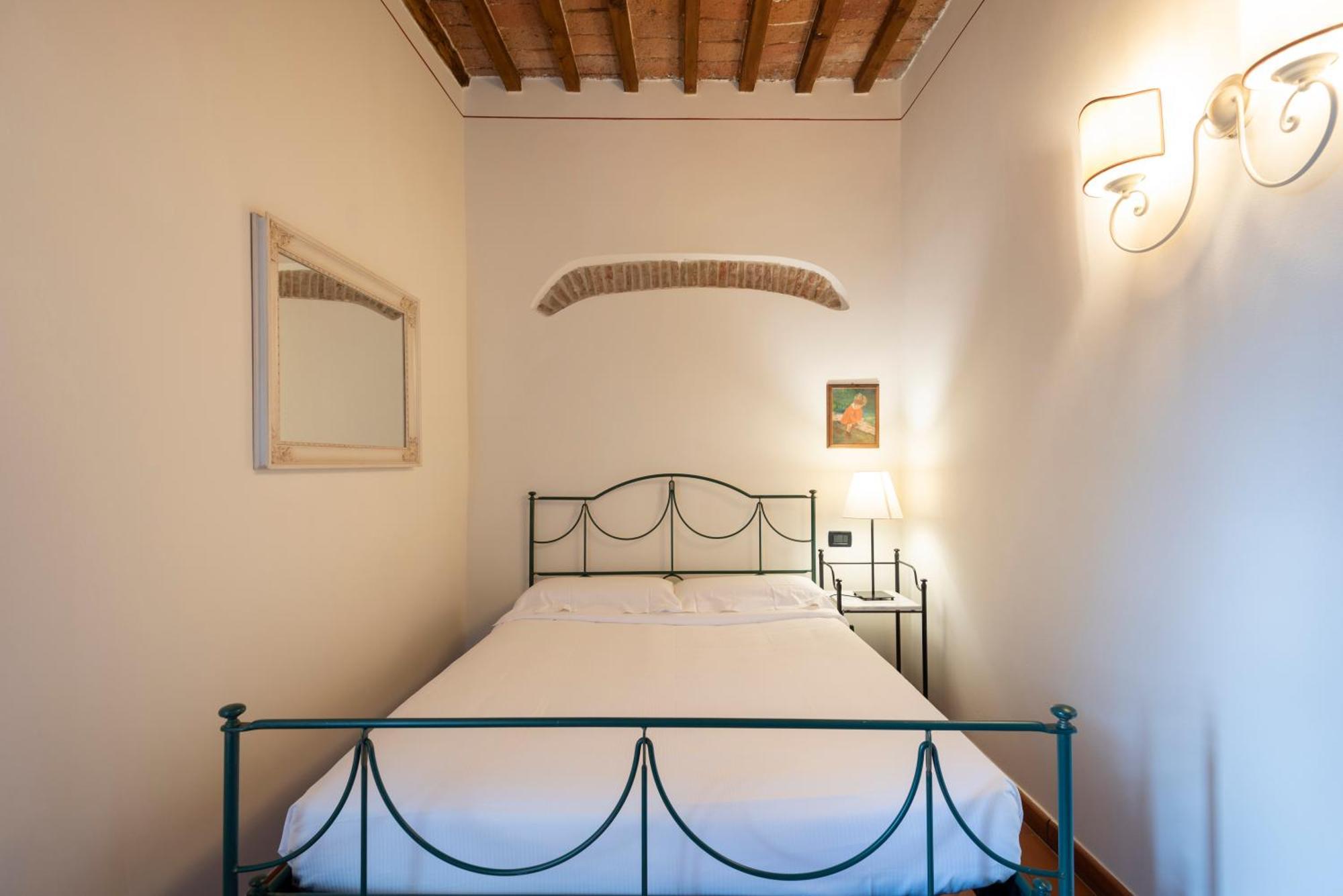 Il Palazzo - Agriturismo, Winery Farm stay